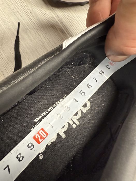 Крутые кожаные adidas mundial team