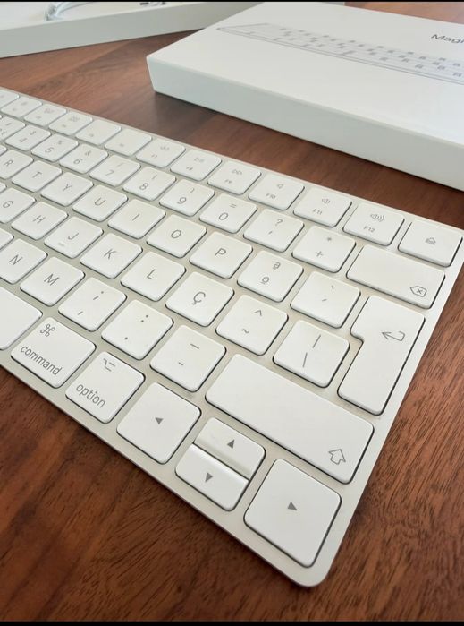 Teclado Apple Magic Keyboard Português