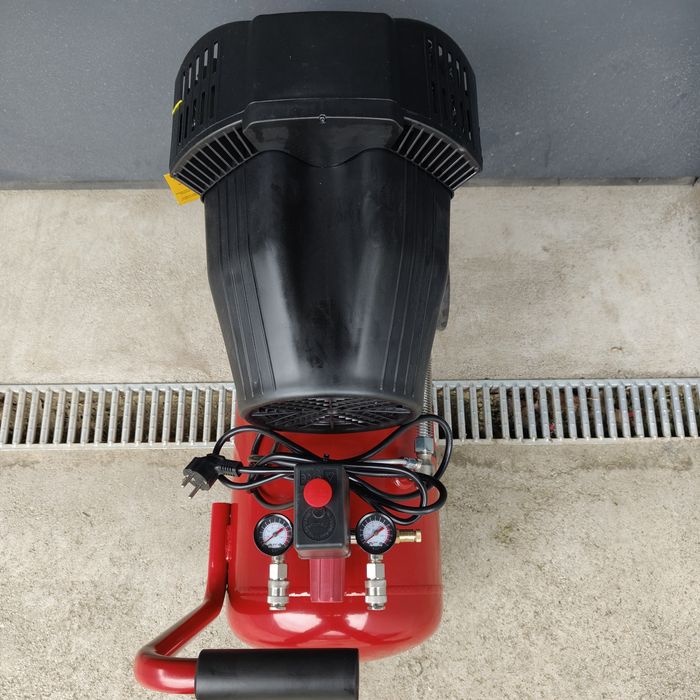 Kompresor olejowy Einhell TC-AC  420/50/10 V 50 l 1