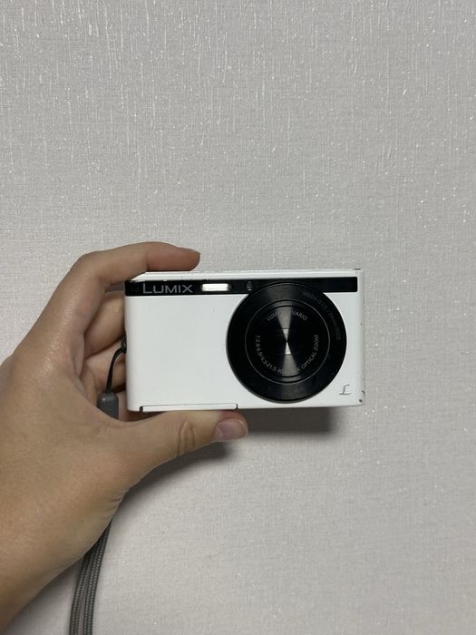 Мильниця Lumix Panasonic DMC-XS1