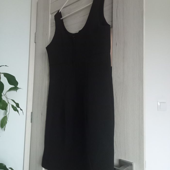 Przecena Sukienka czarna rozm M/L
