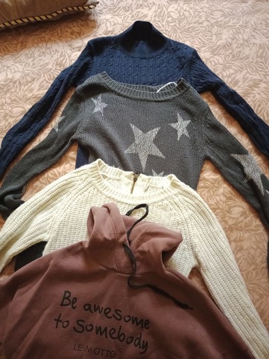 Спортивний костюм на дівчинку