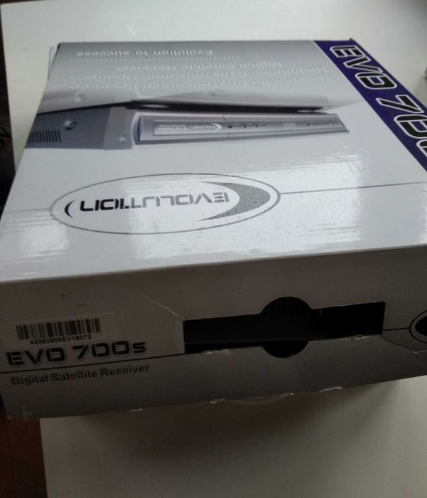 Ресивер цифровой спутниковый EVO 700s
