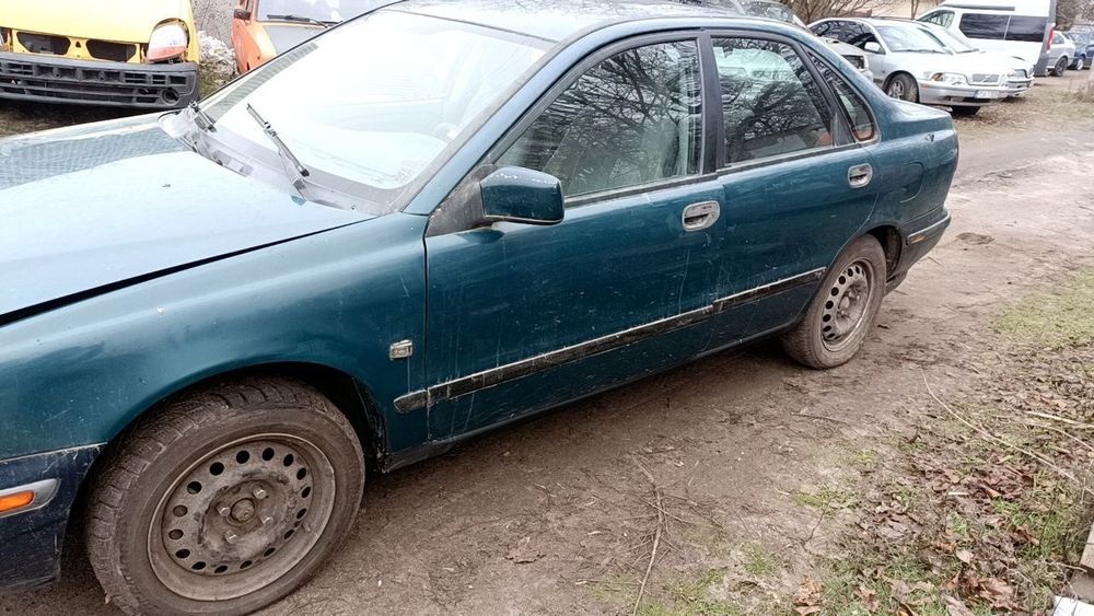 Volvo s40 1.8 бенз