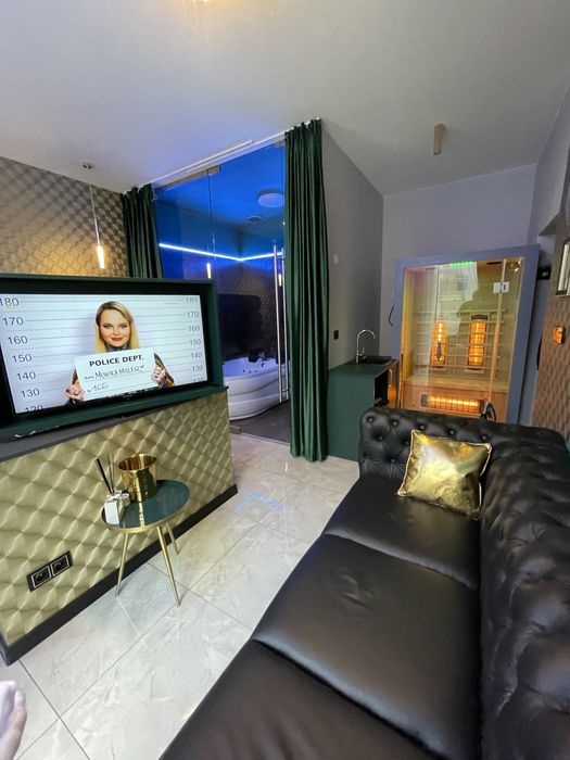 Jacuzzi i Sauna Gold Centrum Rynek Kielce Parking