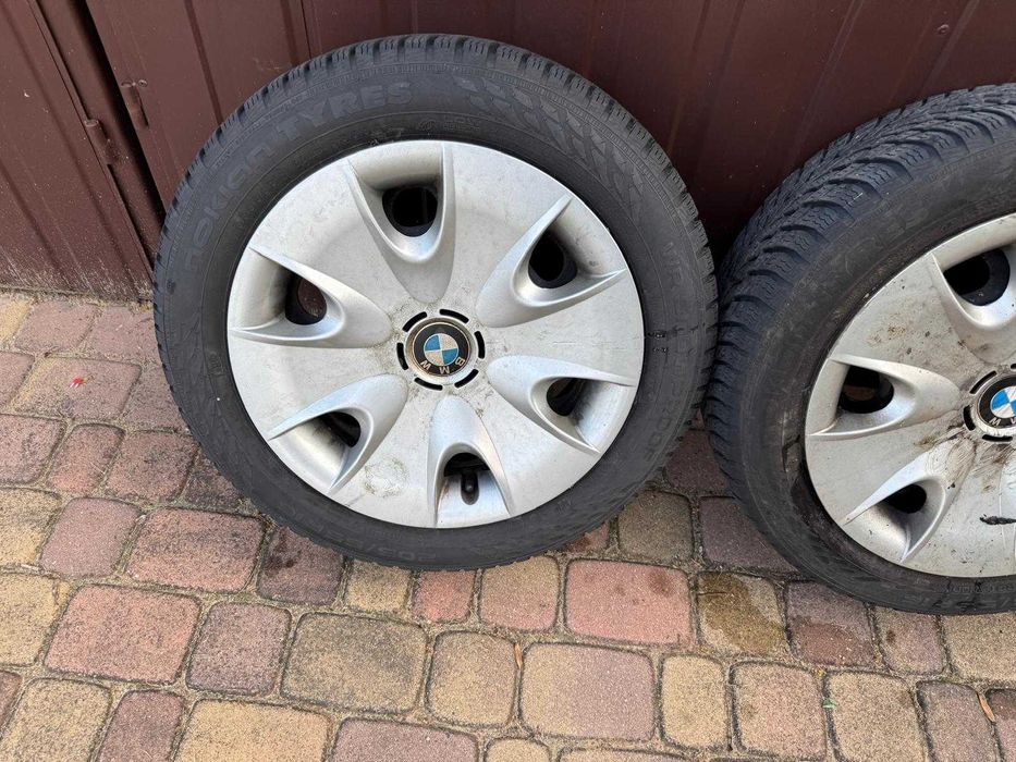 Felgi koła stalowe z oponami zimowymi BMW E90 E91 E92 E81 E87 E82