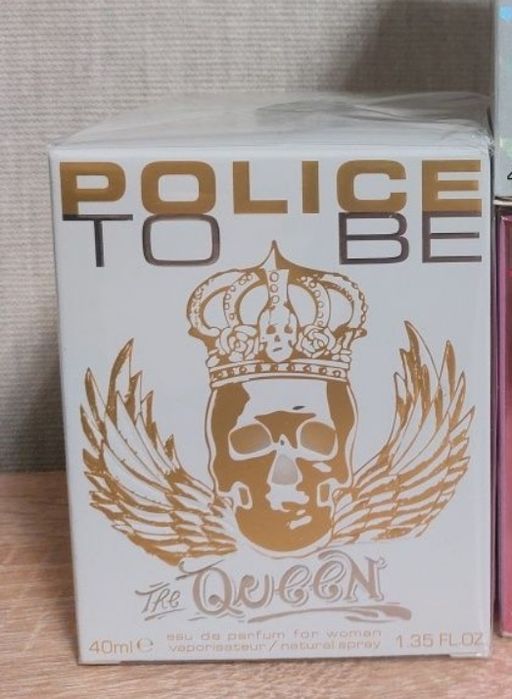 Обмін Police to be the queen