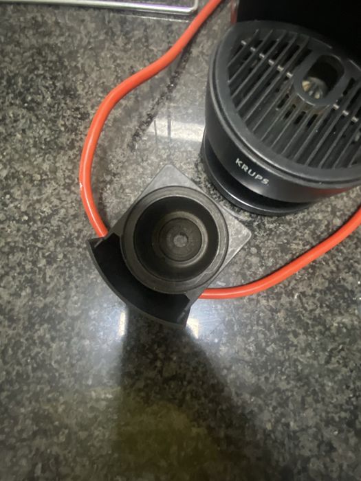 Máquina café dolce Gusto com suporte para capsulas