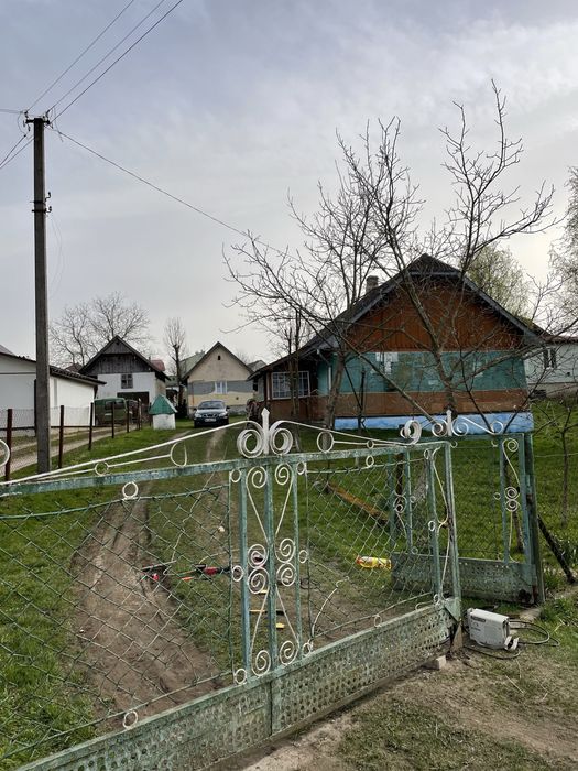 Продаж будинку с.Бісковичі