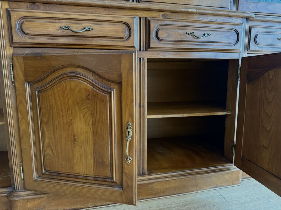 Móvel Aparador / Cristaleira