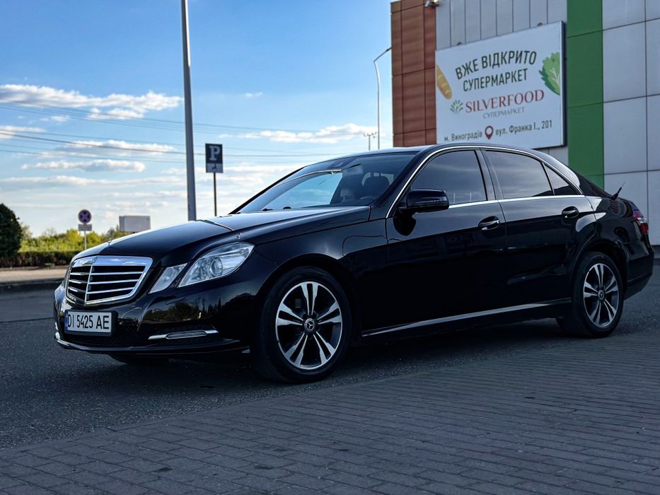 Mercedes Benz W212