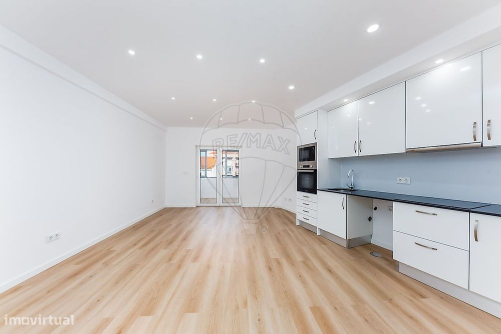 Apartamento T2 para venda — Almada, Cova Da Piedade, Pragal E Cacilhas, Setúbal