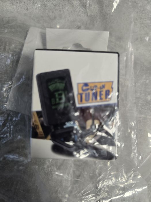 Stroik do gitary Clip-on Tuner