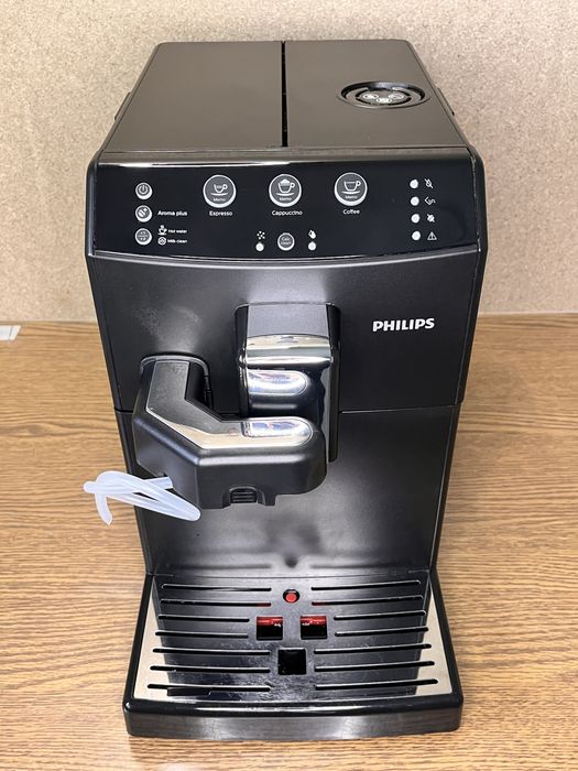 Кавомашина Philips HD8823 One Touch Cappuccino Saeco Minuto Incanto