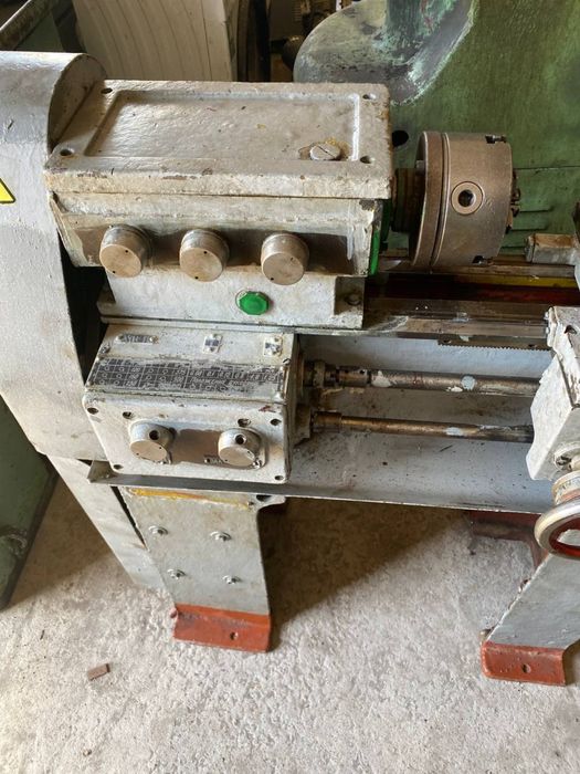 Продам токарний верстат ТВ 4(станок)