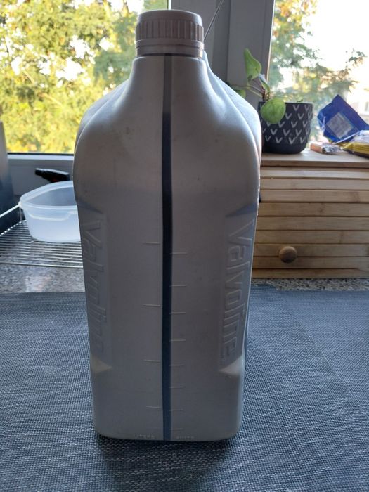 Valvoline VR1 10w60