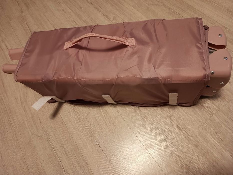 Smiki, łóżeczko turystyczne, szaro-różowe