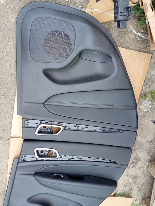 Карта двері ліва права Jeep Grand Cherokee WK2
