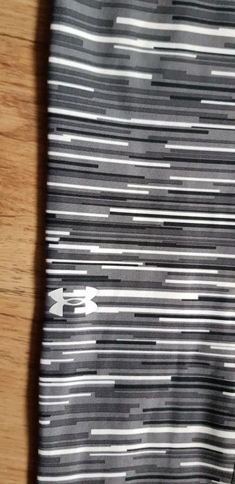 Under Armour rozmiar SM długie legginsy spodnie getry sportowe