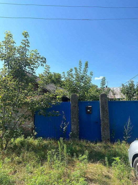 Продаж 1/2 частини будинку в с.Анисів з ремонтом та 7 сотками землі!