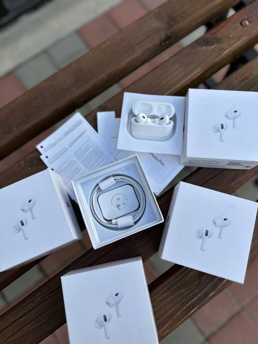 Air Pods 4 Lux.