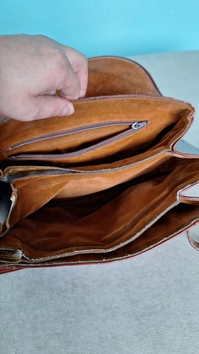 Skórzana torebka brązowa