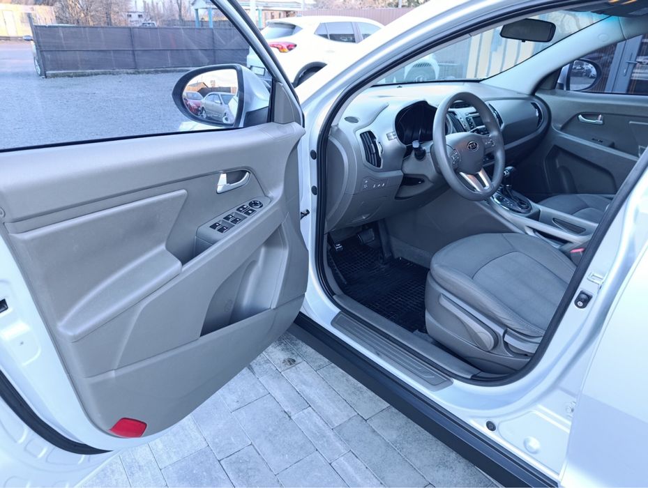 Продам  гарний  автомобіль
