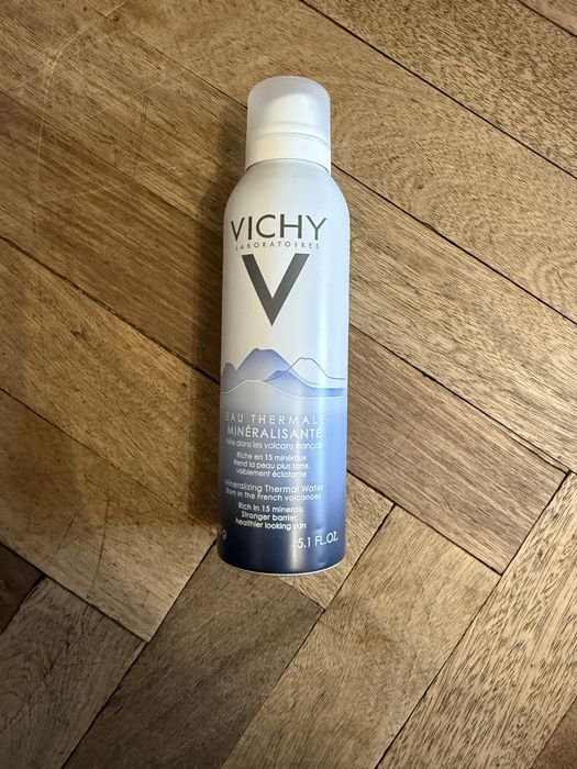 Продам термальну воду Vichy