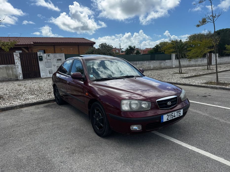 Elantra com teto