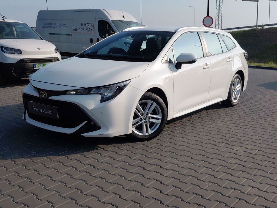 Toyota Corolla Toyota Corolla Kombi 1.2T benzyna
