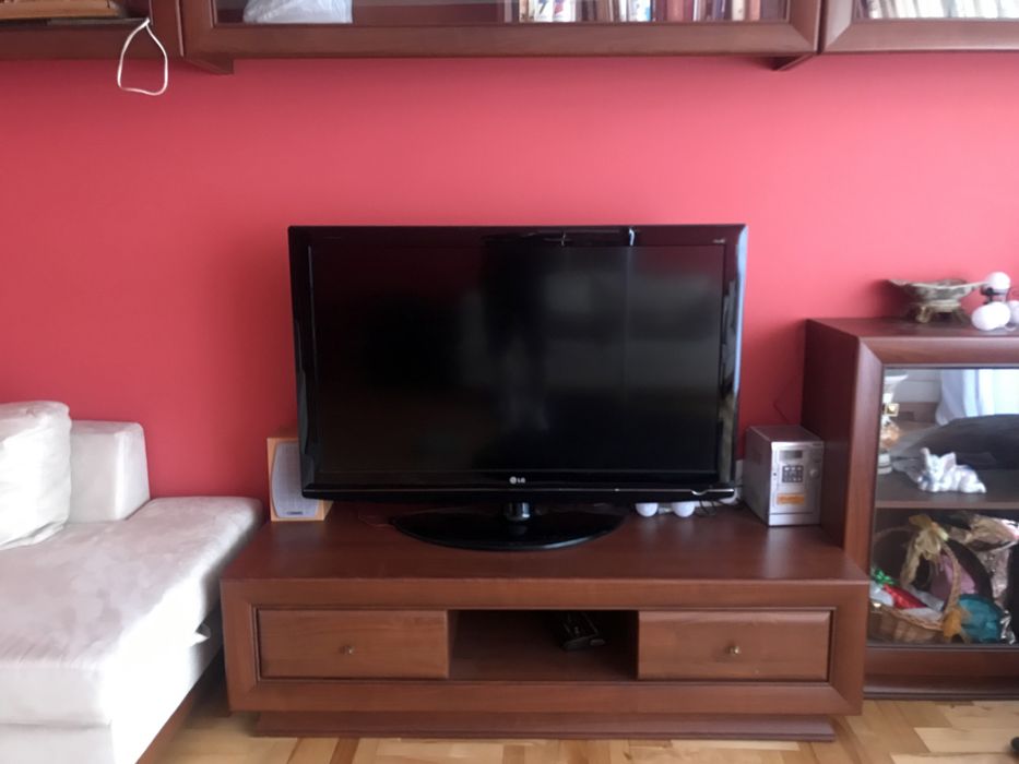 Telewizor 47” LCD LG 47LG5000 stan idealny