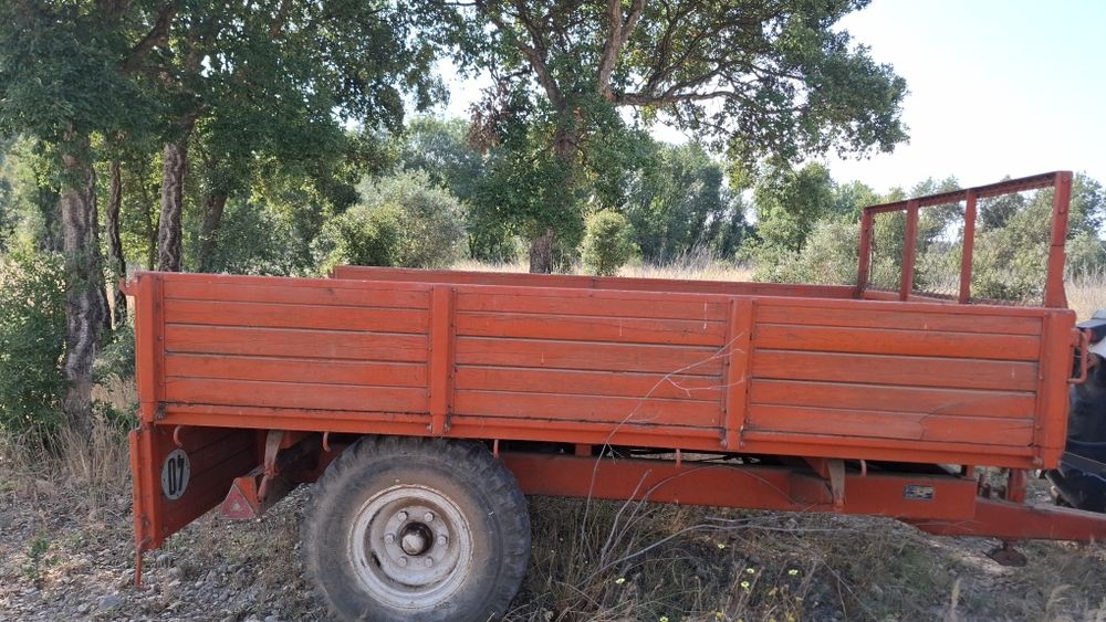 Reboque agrícola galucho 5 toneladas