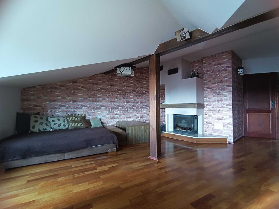 Mieszkanie na poddaszu w samym sercu miasta, 78m2, Kalisz, centrum