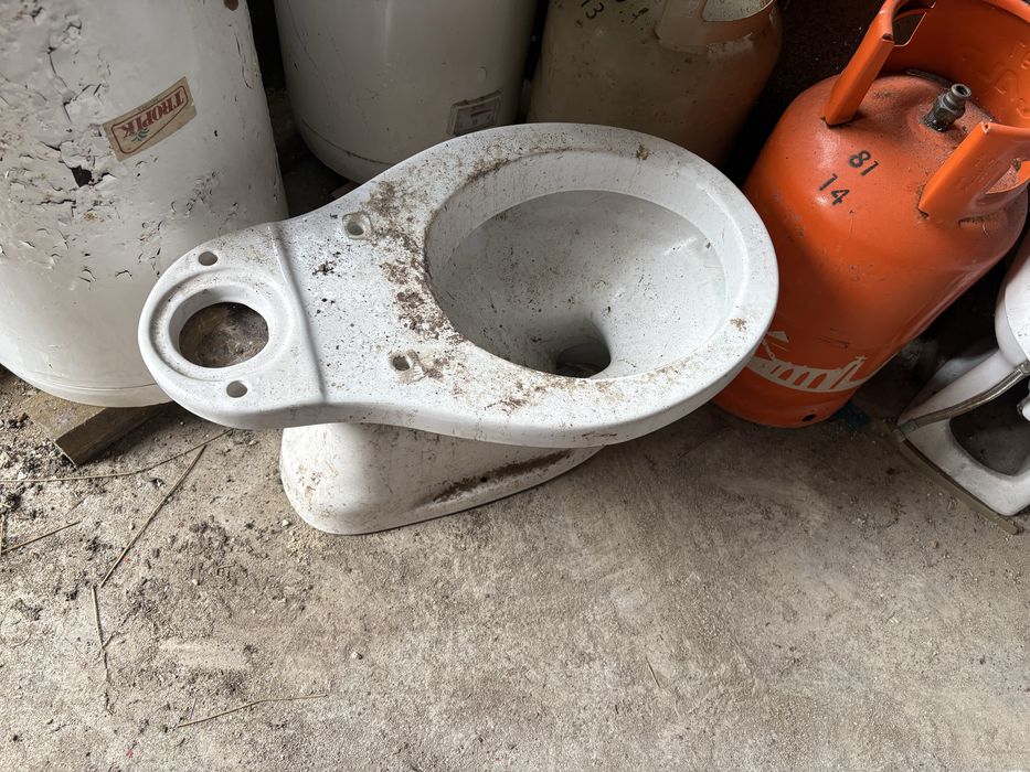 Conjunto de sanitas e lavatorios