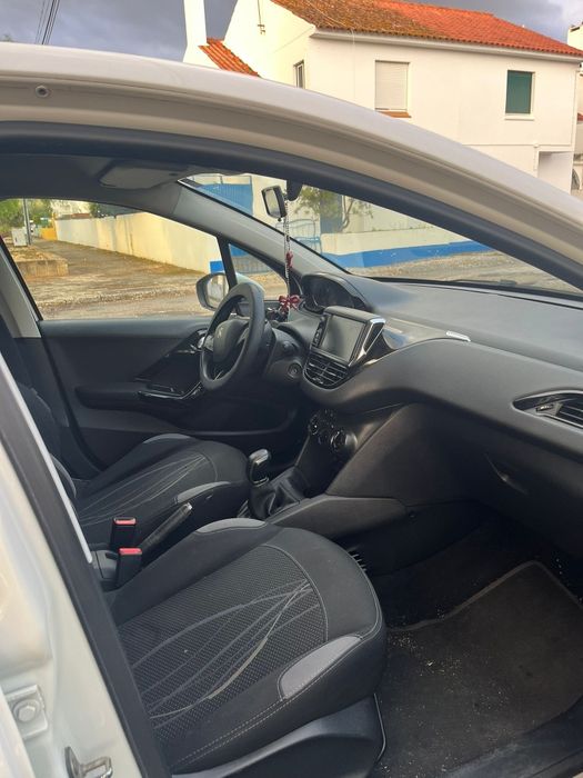 Troco por Mini Cooper            Peugeot 208 1.4 hdi impecável