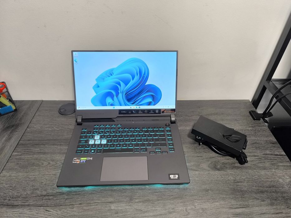 Asus Rog strik R7 3050RTX 16 Ram 512GB 3x S/ Juros