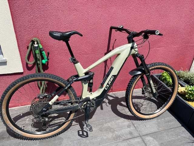 Bicicleta Eletrica CUBE