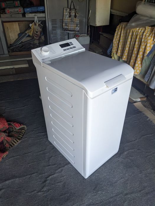 Пральна машина Electrolux PerfectCare 600 (на запчастини)