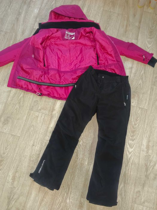 Костюм лыжный M-L р 48 евро 40 женский мембранный Rodeo