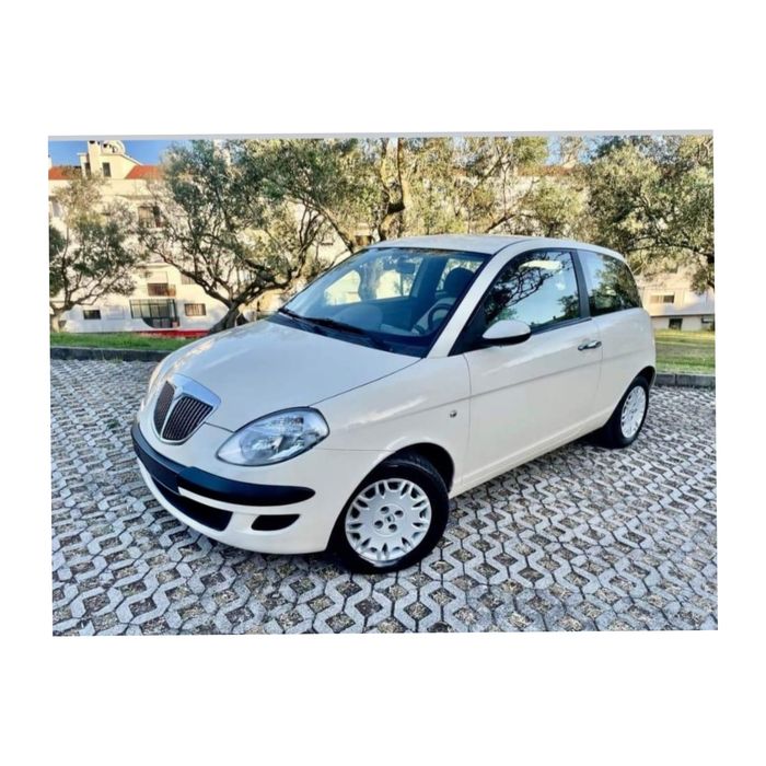 Lancia Ypsilon 1.3 Multijet a gasóleo, automático
