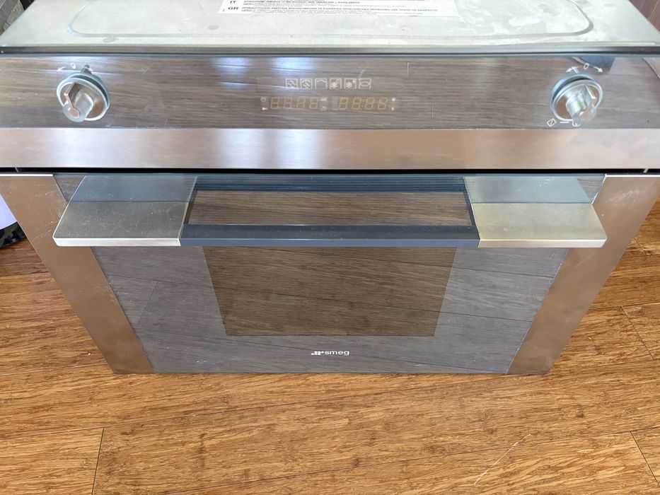 Smeg kuchenka mikrofalowa