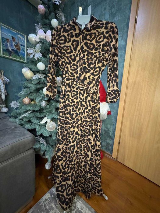 Леопардова сукня