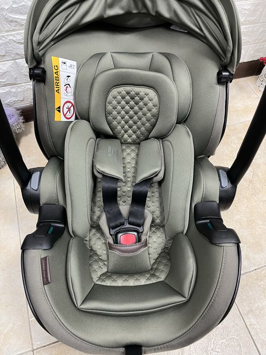 Автокрісло Britax Römer Baby-Safe Pro Група 0+ (0-13 кг) автолюлька