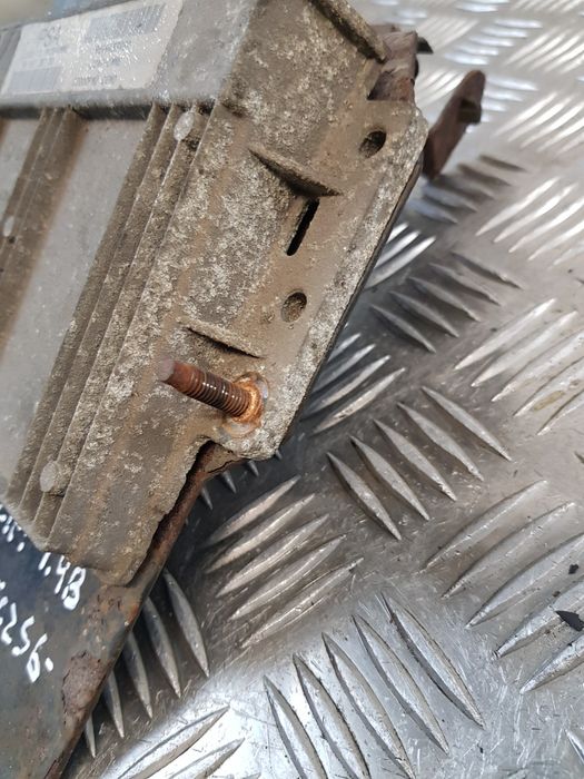 Sterownik Silnika 9658738780 9649433980 Peugeot Partner I Lift 1.4B Eu