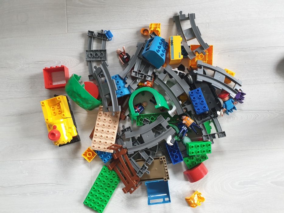 Zestaw klocków LEGO DUPLO bardzo duży POLICJA, CARS