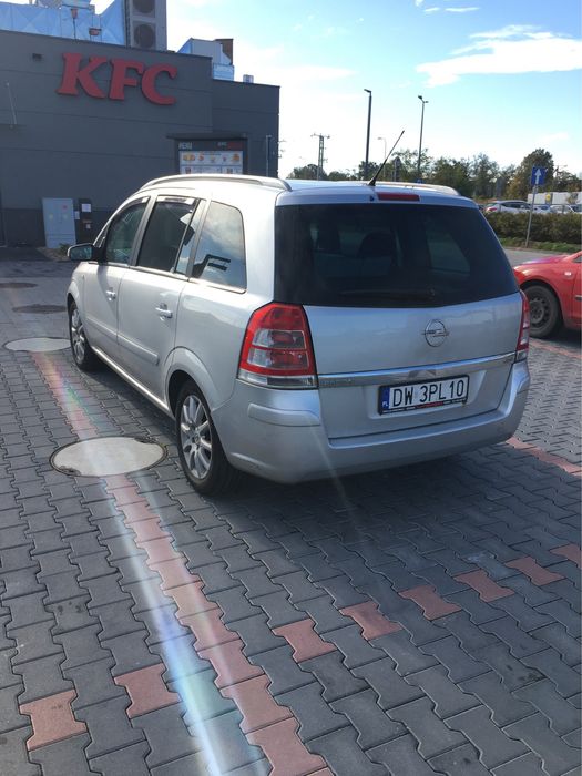 Opel Zafira 1.9 2005r.