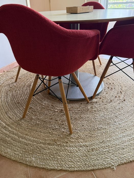Mesa ikea + 4 cadeiras