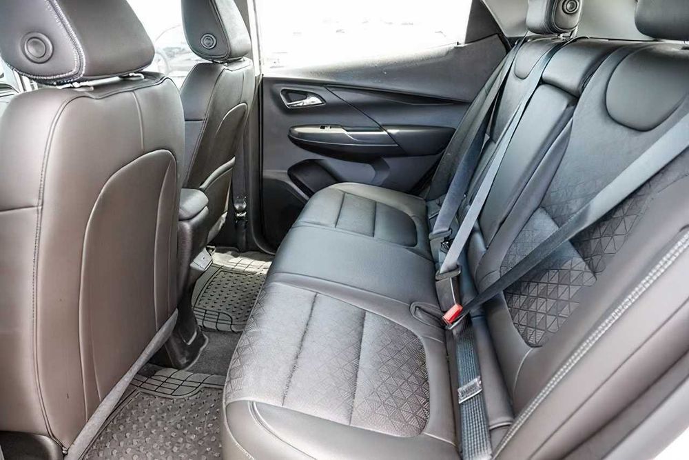 Chevrolet Bolt EV 2LT      2023