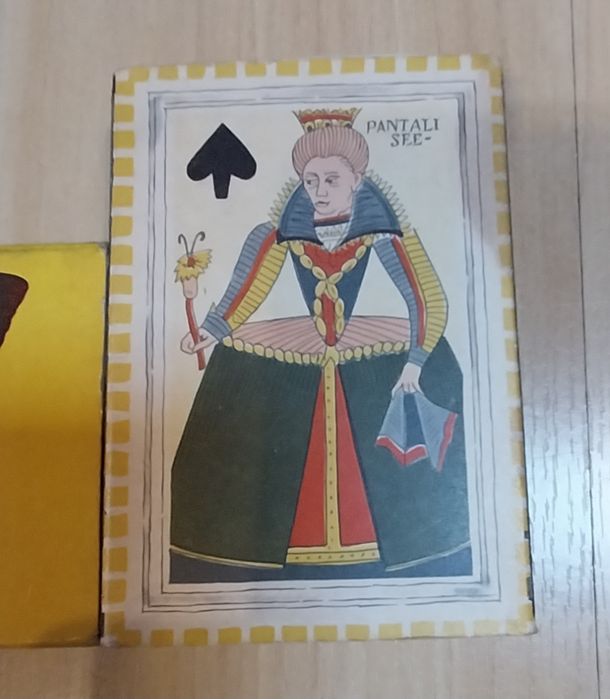 Duas caixas de fósforos antigas Seita