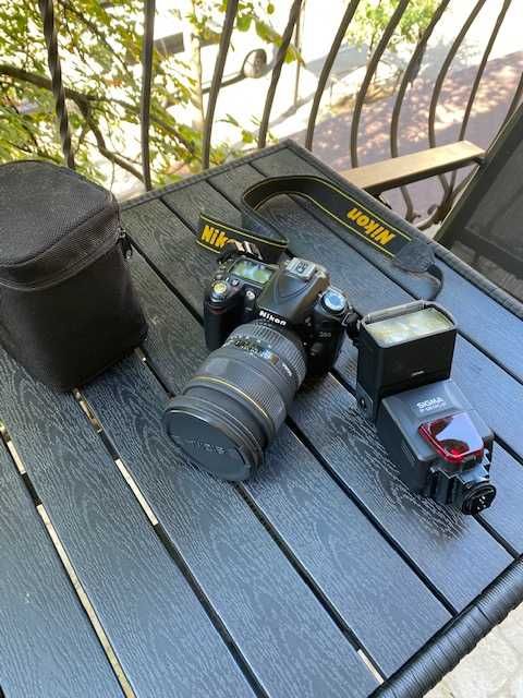 Nikon D90 + Sigma 24-70